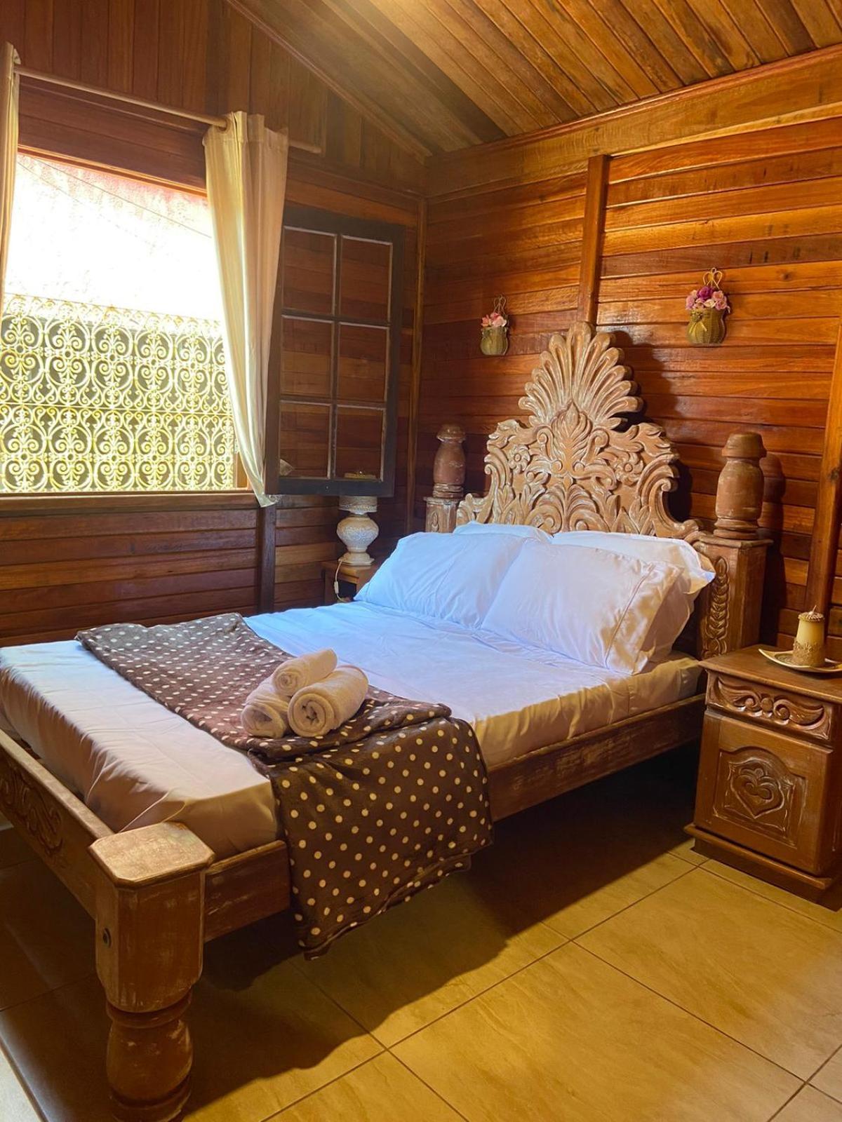 Cabana Com Jacuzzi Em Guararema Kültér fotó