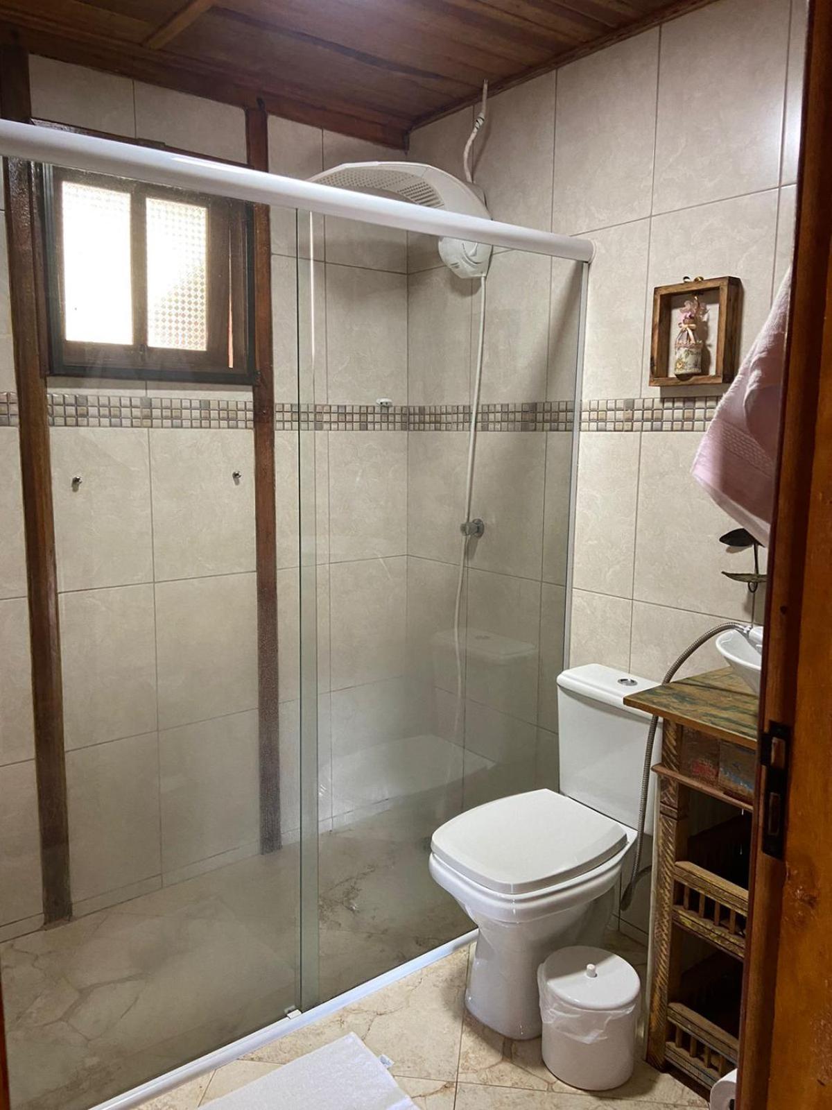 Cabana Com Jacuzzi Em Guararema Kültér fotó